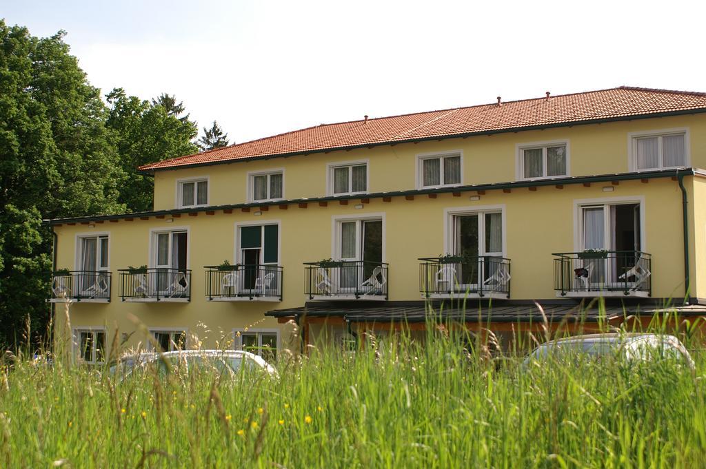 Bad Blumauerhof Hotel Exterior photo